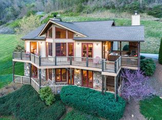 21 Mountain Sky Dr, Cullowhee, NC 28723