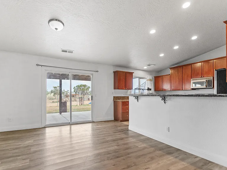 11375 Sunny Vista Rd — Photo 14