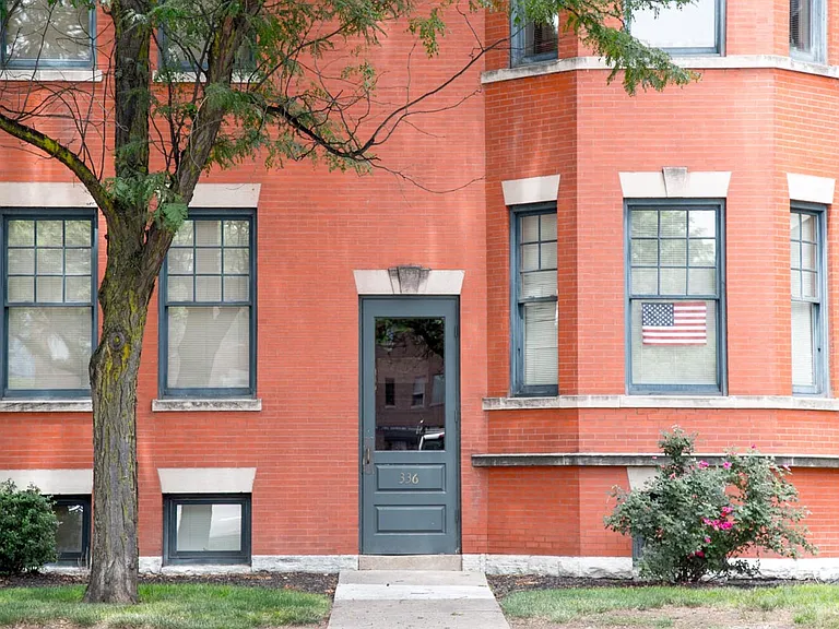 Lockerbie Court Apartments