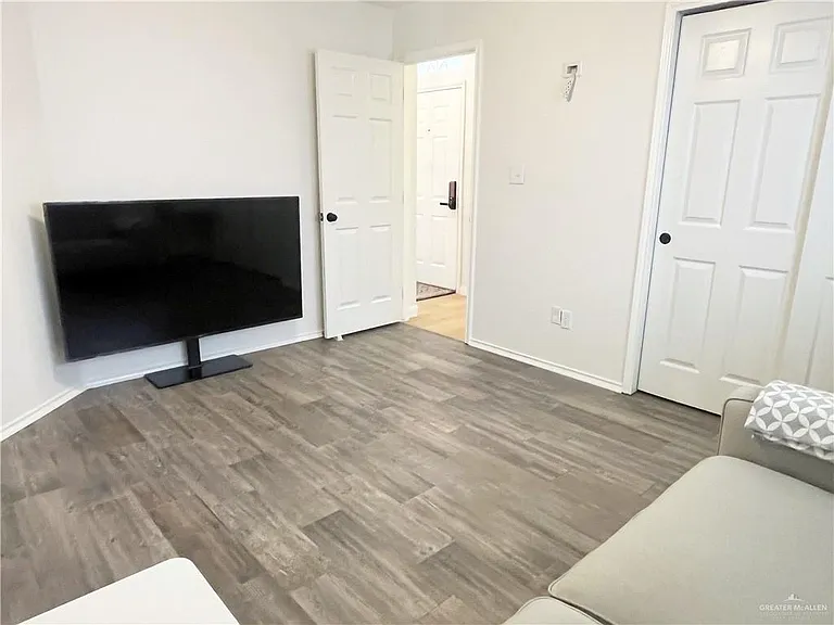 3304 Santa Olivia St — Photo 26