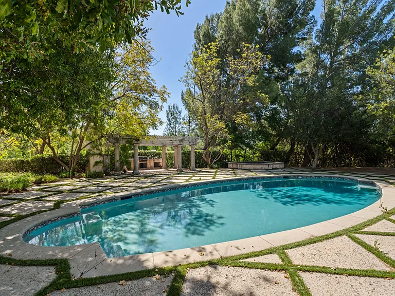 20580 Northridge Rd — Photo 11