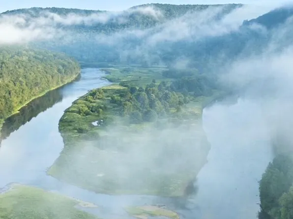 Warren Rd, Hancock, NY 13783