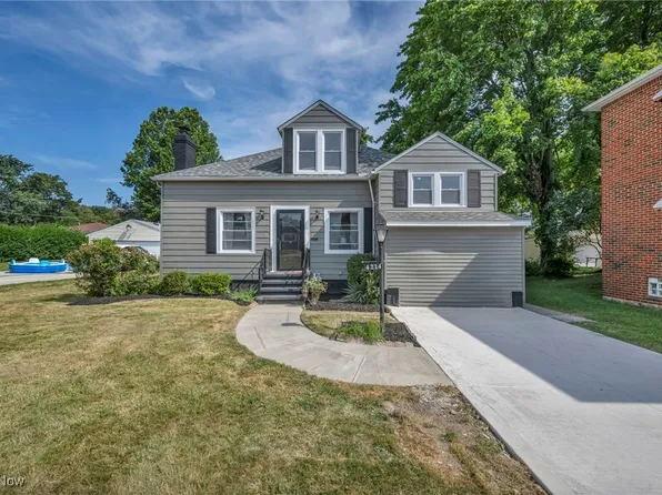 4214 Fruitland Dr, Parma, OH 44134