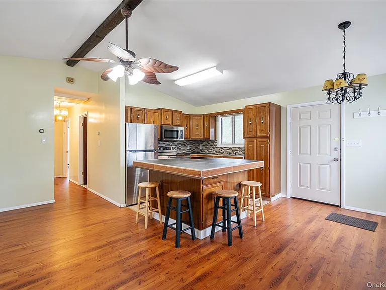 3 Harold Ln — Photo 10