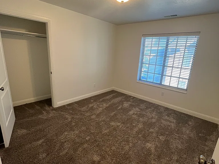 235 N 1200 W #301 — Photo 10