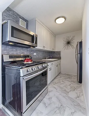 Sold by Halstead Real Estate | media 15