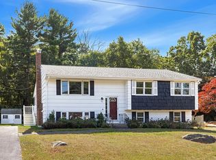 86 Macarthur St, Stoughton, MA 02072