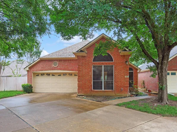 341 Arbor Ct, Euless, TX 76039