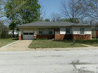 1605 Harwood St, Bridgeport, TX 76426