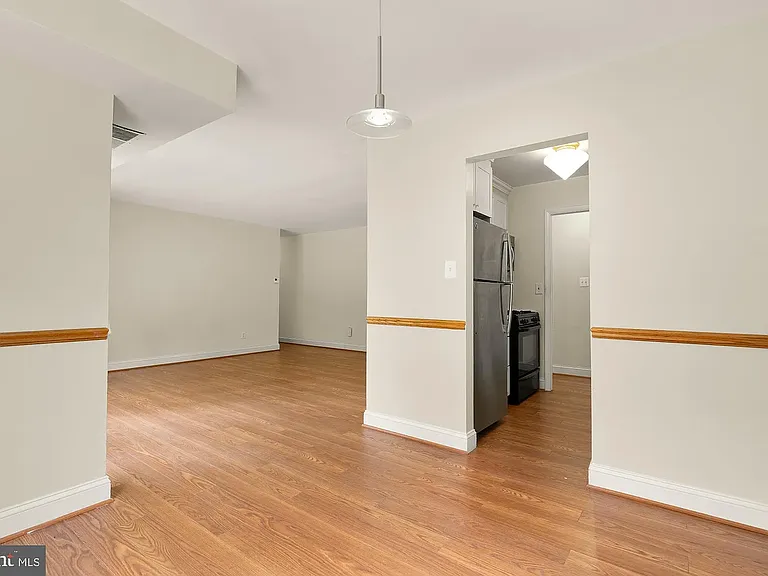 3975 Lyndhurst Dr #103 — Photo 10
