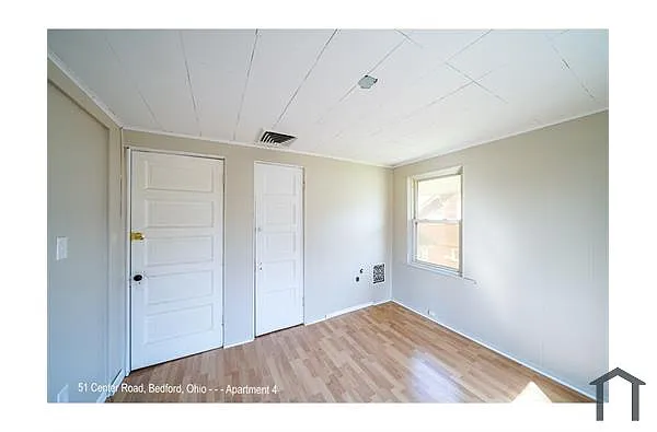 Building Photo - 51 Center Rd #4