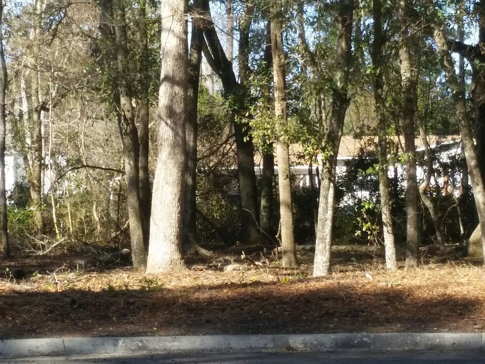 1st image of Woodside Court