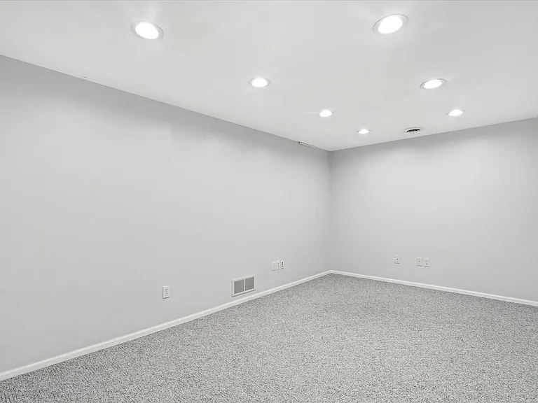 171 Whetstone Dr — Photo 28