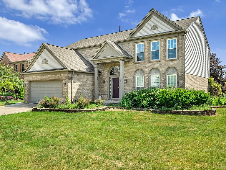 1751 Lanhan Ct — Photo 36