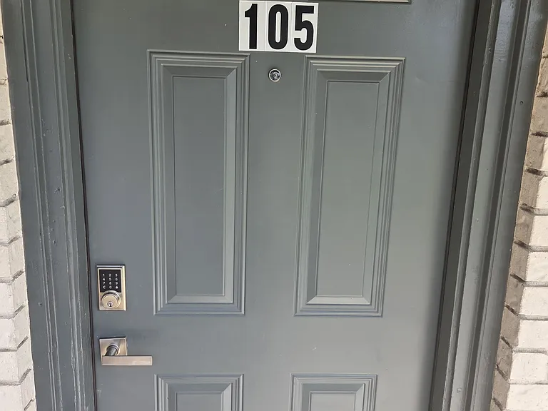 601 Harbour Ave #105 — Photo 1