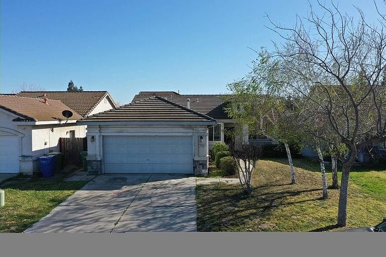 1st image of 1972 Winter Haven Dr