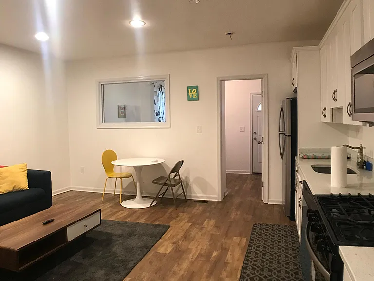 1736 S St SE — Photo 13