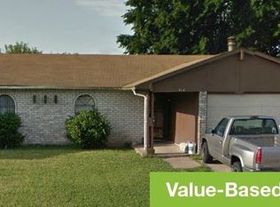 412 Rockcrest Dr, Mesquite, TX 75150