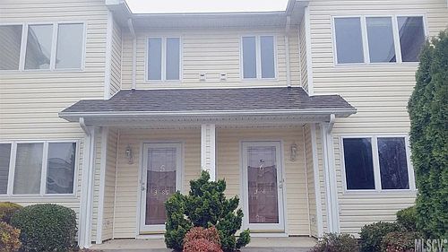 1st image of 3287 White Oak Ct