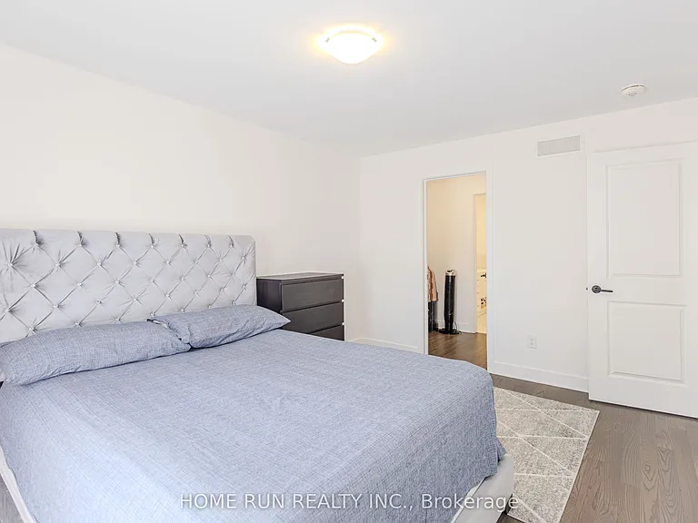 206 Bristol Cres — Photo 26