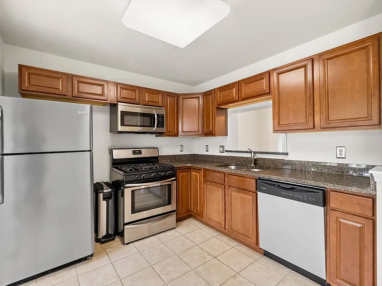 4701 Colonnade Way — Photo 11