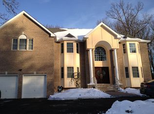 19 Harding Ave, Edison, NJ 08820