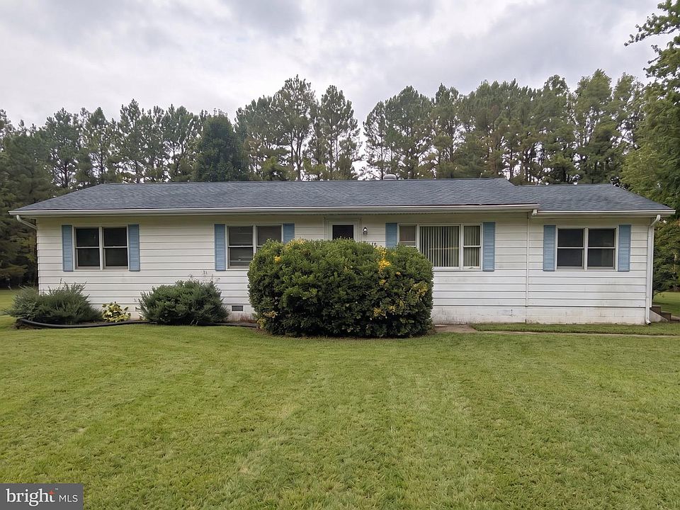1st image of 49690 Cypress Way