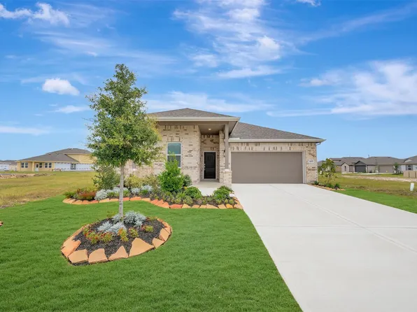 693 Daniels Lake Ln, Dayton, TX 77535