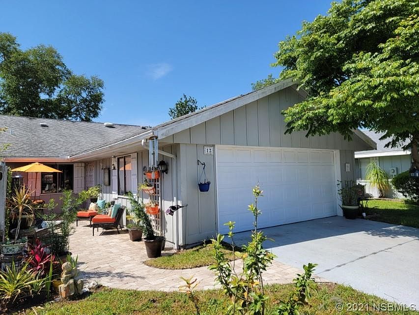 1st image of 12 Stymie Ln