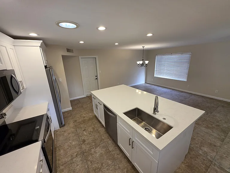 11158 N 107th Way — Photo 5