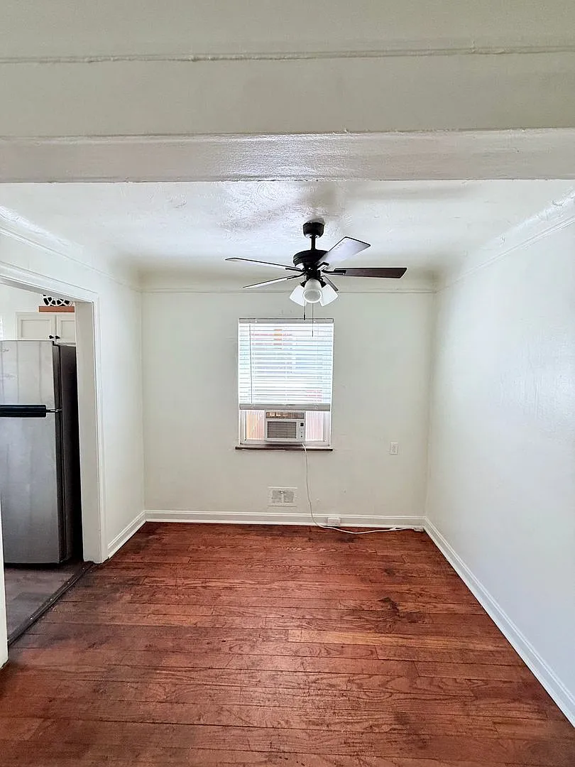 2 bed, 1.0 bath, $1,195 — Photo 4