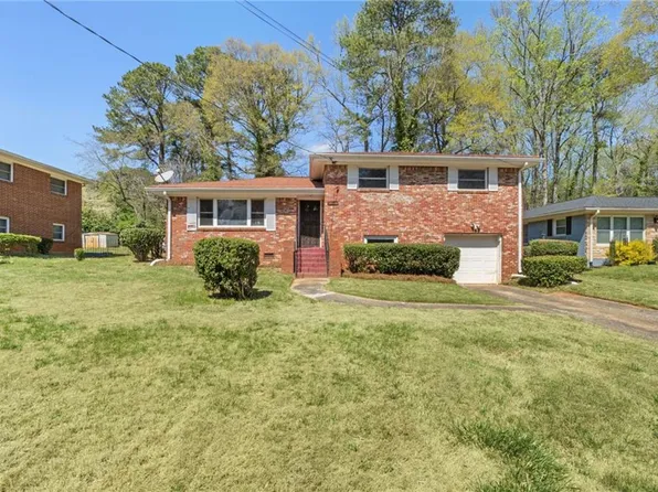 2508 Fontaine Cir, Decatur, GA 30032