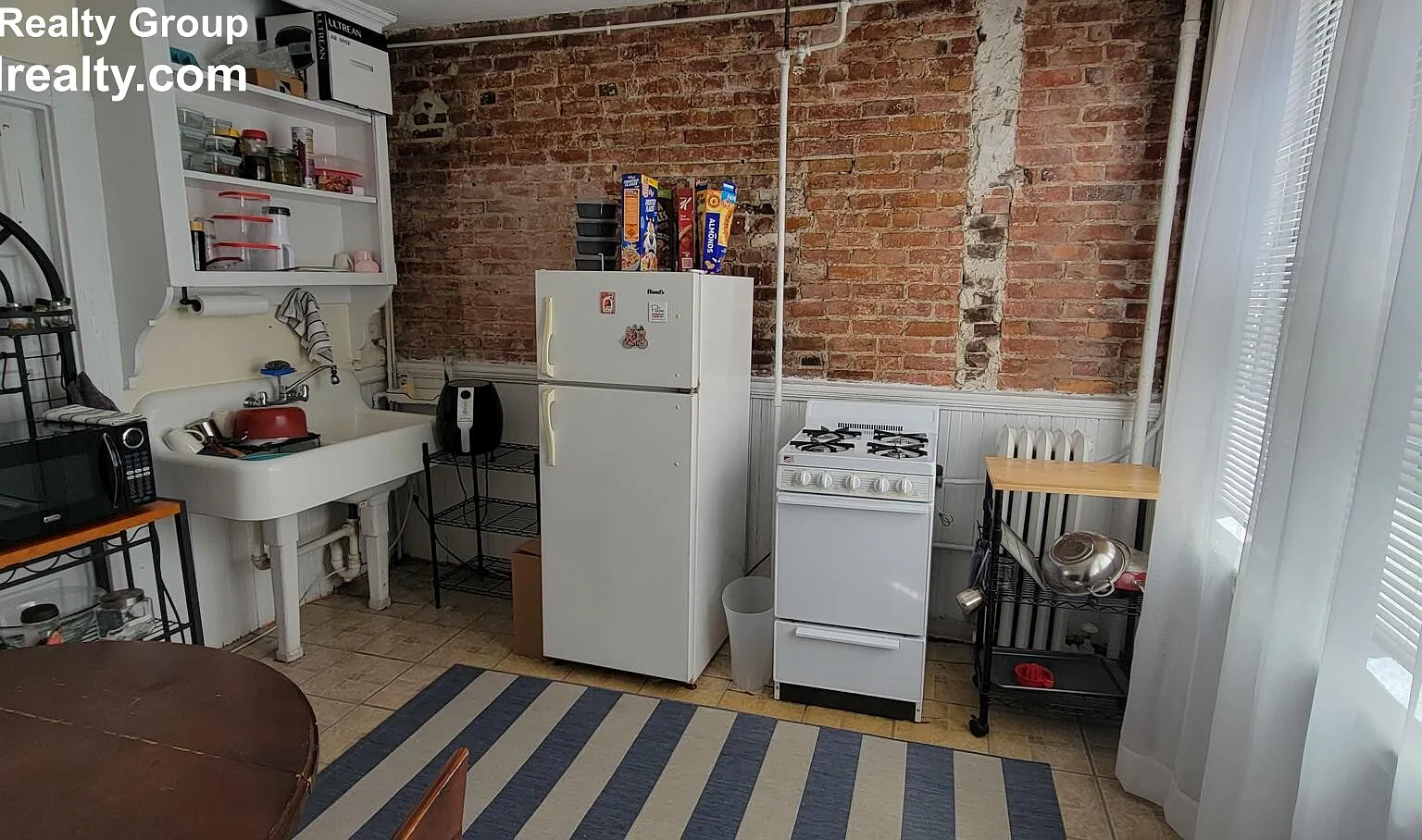 1 bed, 1.0 bath, $2,100 — Photo 1