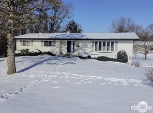 1709 W Water St, Galesburg, IL 61401