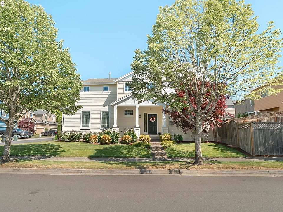 1st image of 3694 SE Honeysuckle Pl