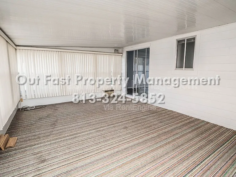2764 Kavalier Dr — Photo 33