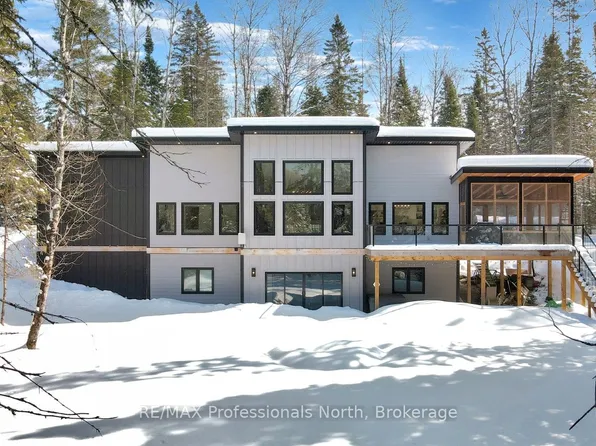 1086 Stothart Creek Rd, Dysart Et Al, ON K0M 1S0