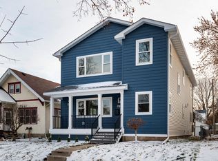 1106 Hawthorne Ave E, Saint Paul, MN 55106