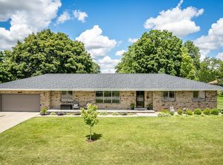 336 Timber Ct, South Beloit, IL 61080