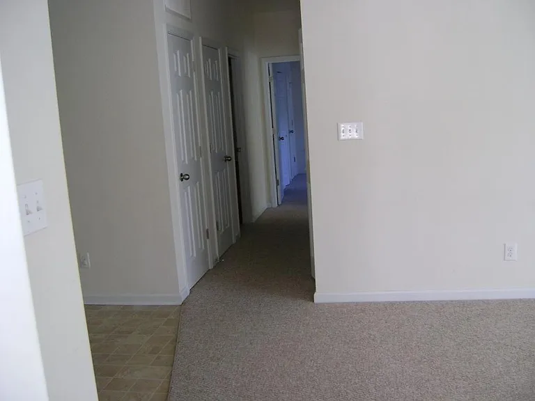 3825 Galantis Dr #B — Photo 3