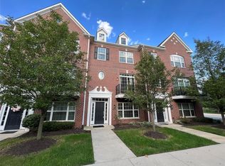 11701 Anton Dr UNIT 3, Zionsville, IN 46077