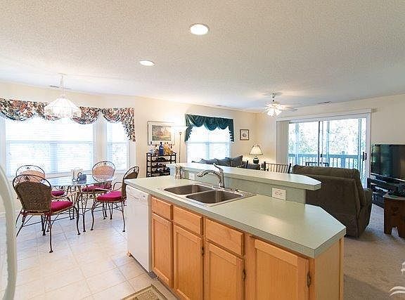3rd image of 3030 Marsh Winds Cir Unit 1005