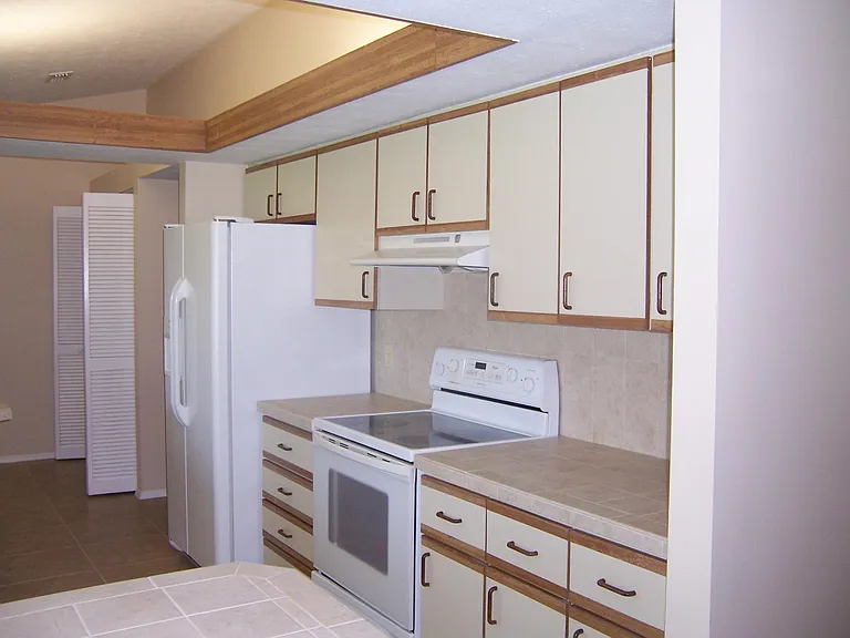 2163 SE Shelter Dr — Photo 6