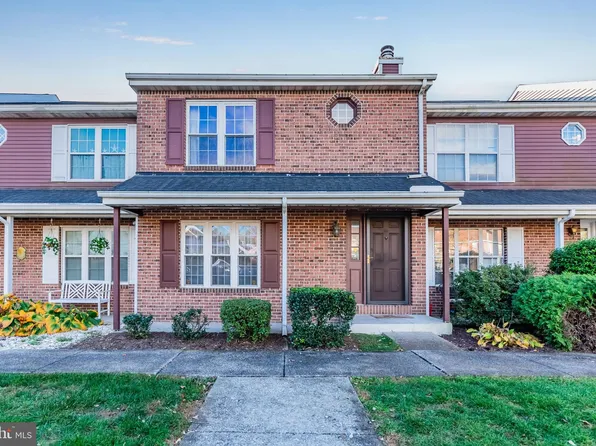 5443 Autumn Dr, Harrisburg, PA 17111