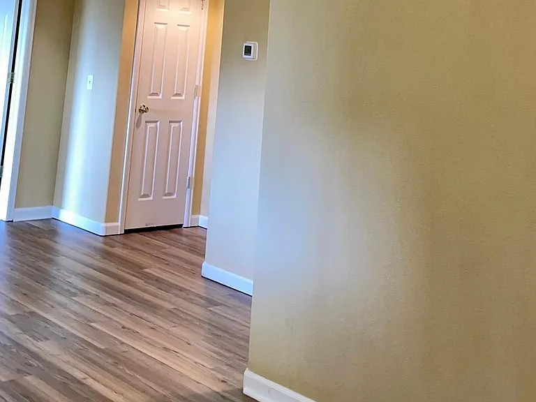138 Beacon Way #1E — Photo 10