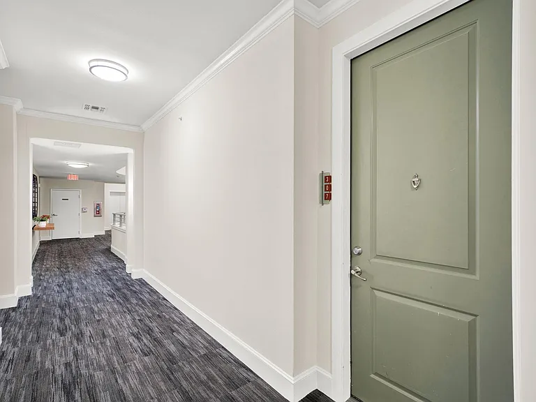 300 Saint Joseph Pkwy #307 — Photo 3