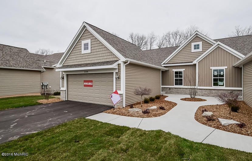 1st image of 2496 Highridge Hills Ln SE
