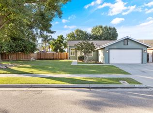 2061 Dandelion Ave, Tulare, CA 93274