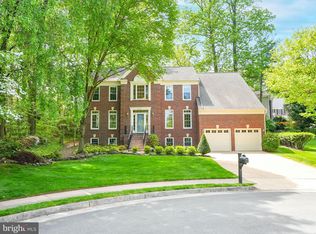 8939 Miller Ln, Vienna, VA 22182