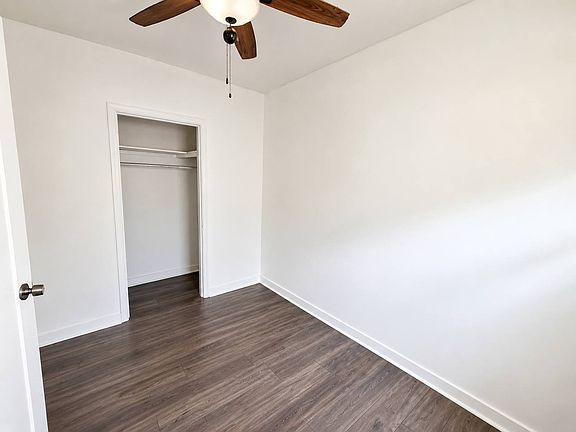 3rd image of 307 W Dixie Hwy APT 8